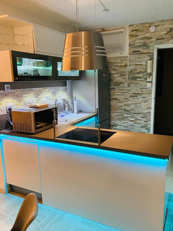 Appartement Cote D'Azur Plage - Piscine - Tennis Villeneuve-Loubet Dış mekan fotoğraf